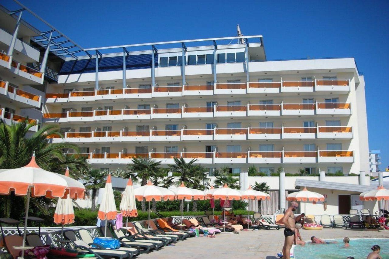Bibione Palace Spa Hotel Esterno foto